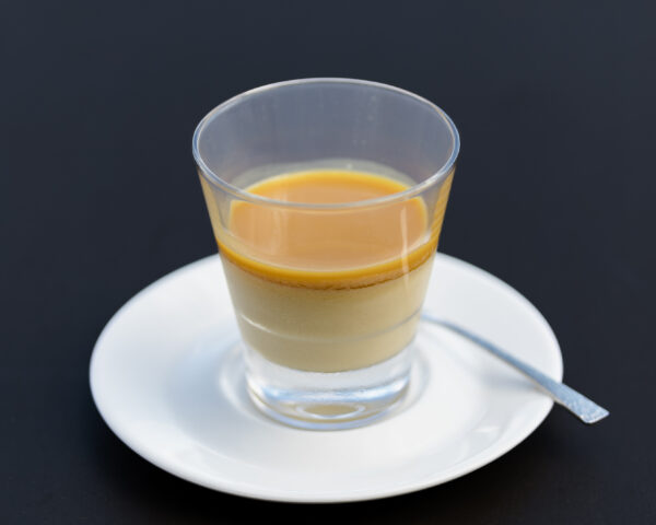 Mango panna cotta